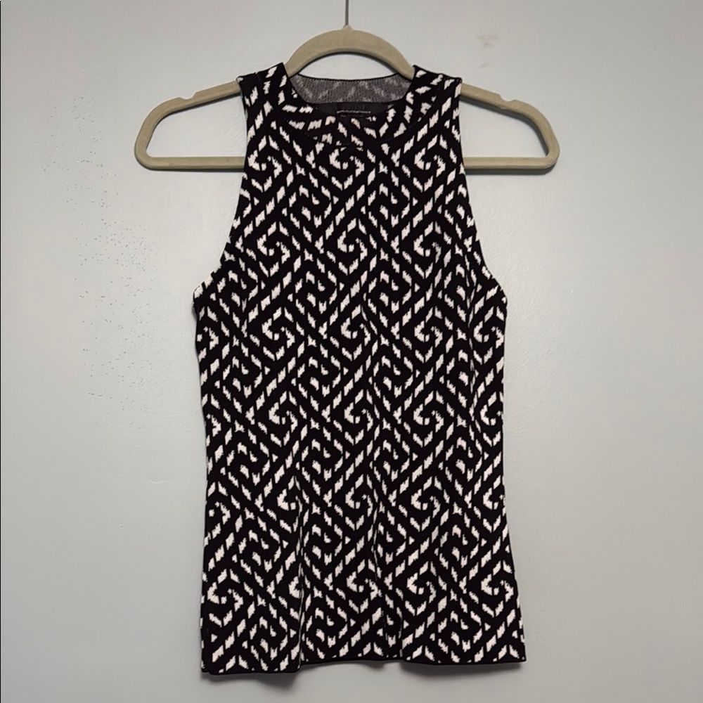 White House Black Market Fitted Ribbed Sleeveless Sweater